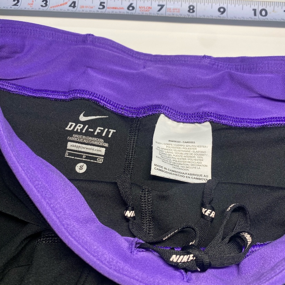 Nike Women's Black and Purple Shorts- size Small - Picture 4 of 4